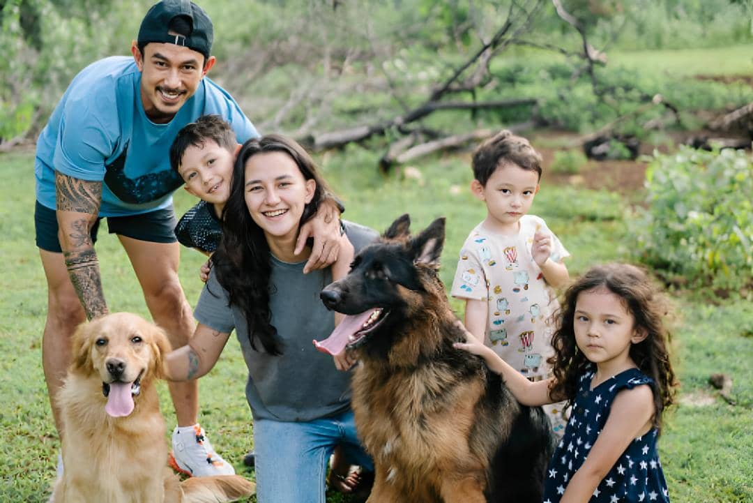 Instagram.com/dahliachr