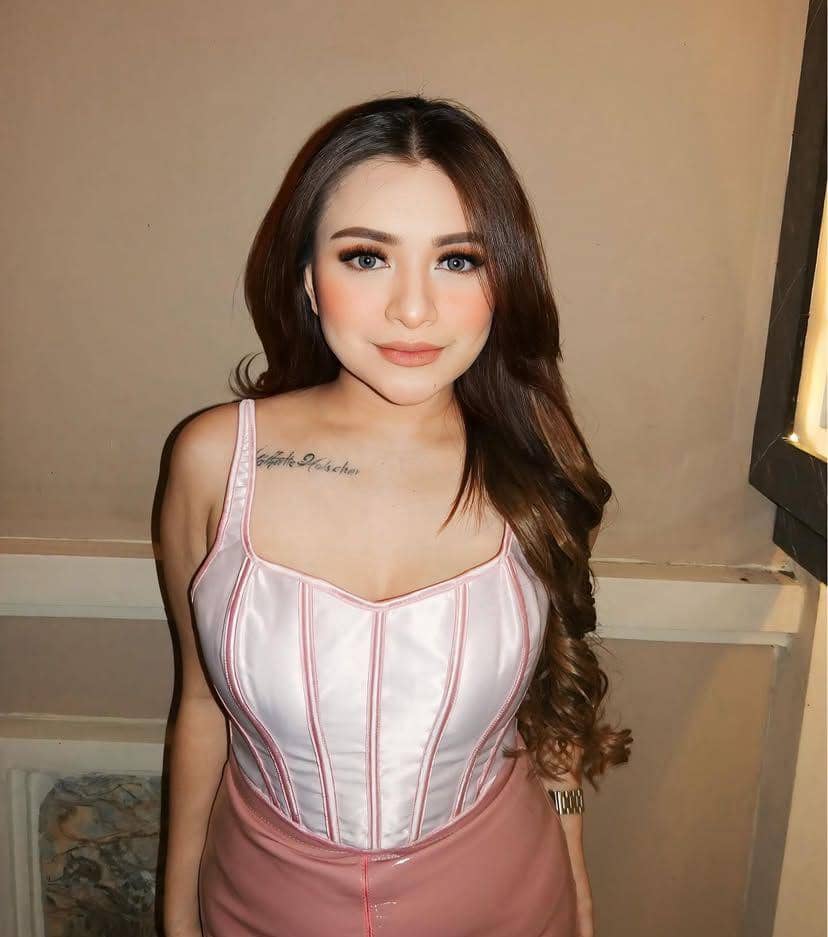 potret Nathalie Holscher (Instagram.com/nathalieholscher)