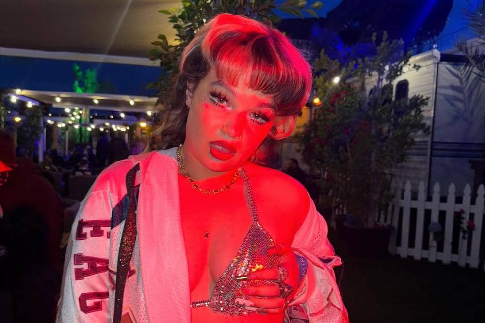 instagram.com/lolayounggg