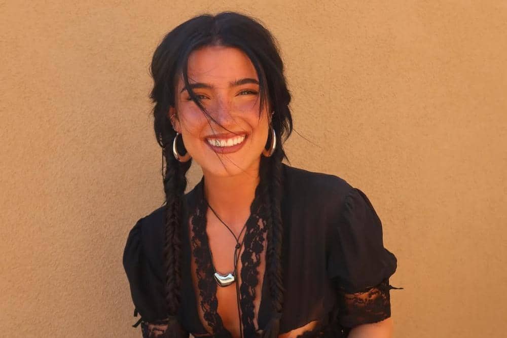 instagram.com/charlidamelio