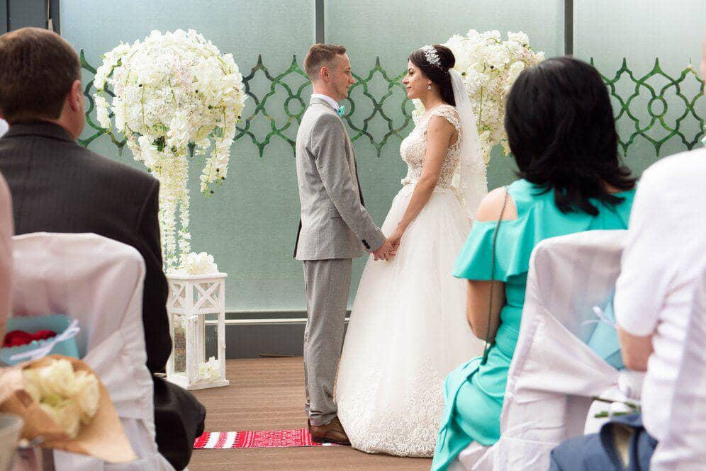 ilustrasi undangan pernikahan(freepik.com/ nagaets)