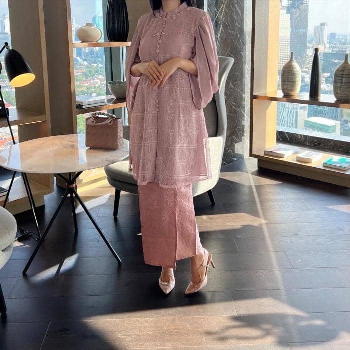 shopee.co.id/lausboutique