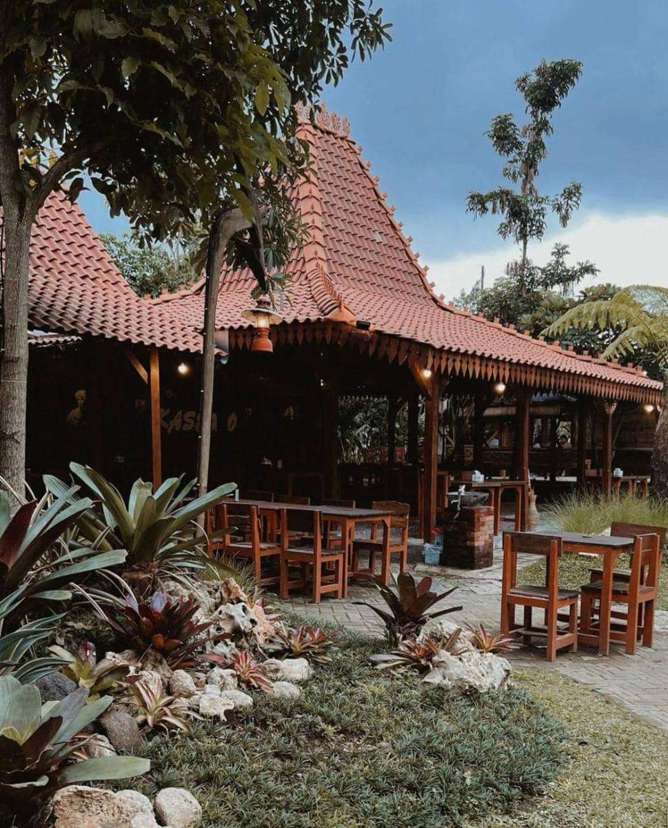 Instagram.com/yurikristia