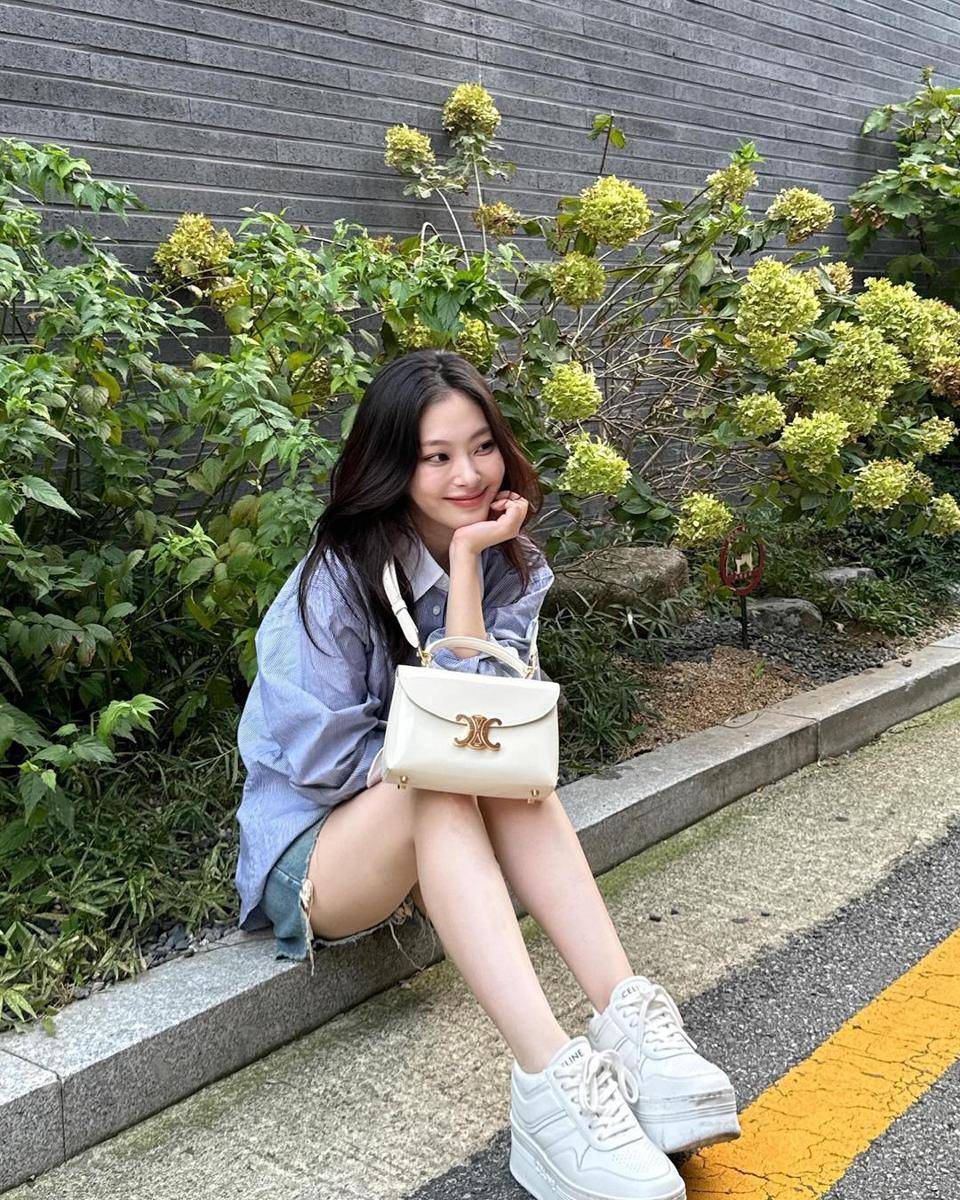 instagram.com/heee_jjinn