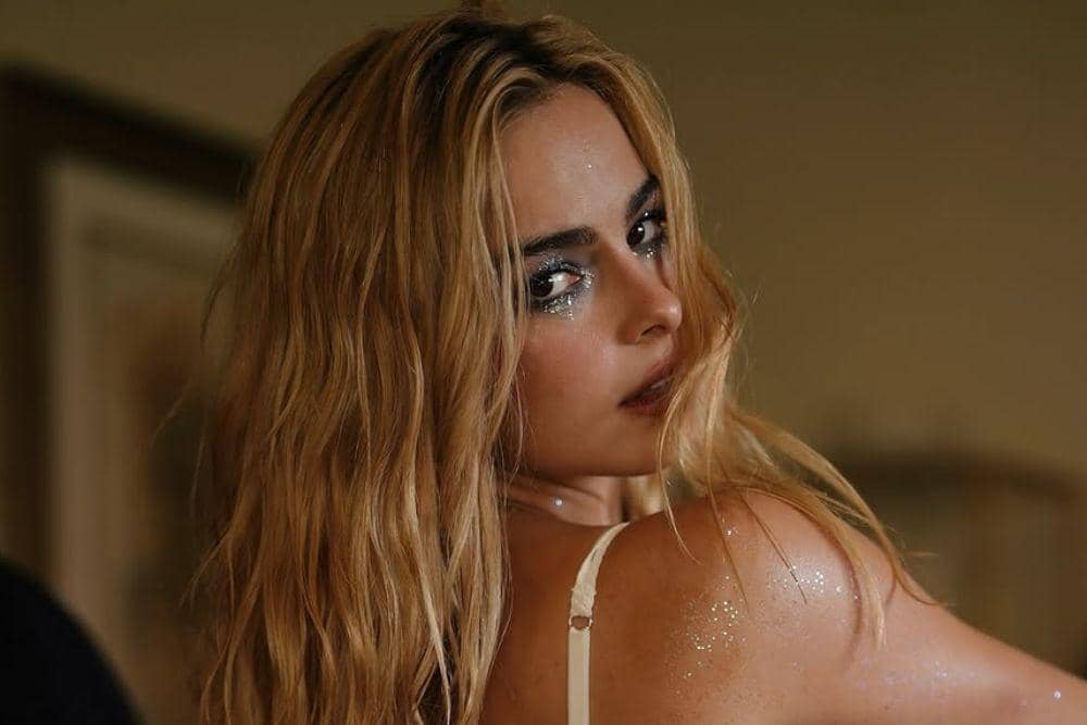 instagram.com/addisonraee