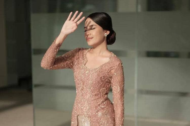 instagram.com/camilaadhn