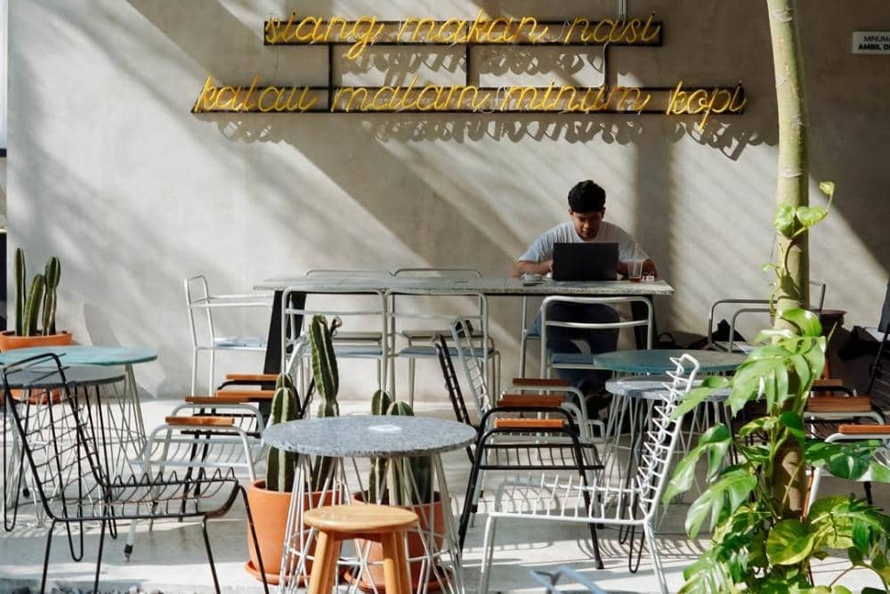 instagram.com/kopinako.solo