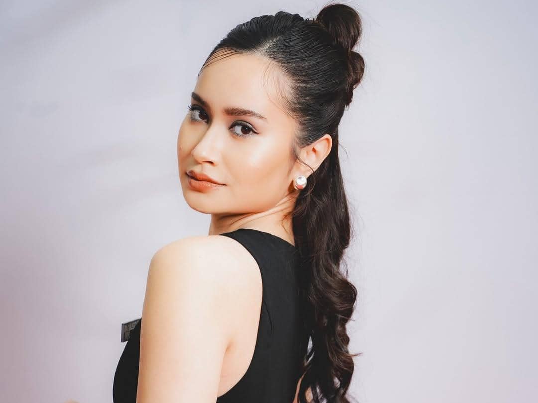 Instagram.com/satinezaneta