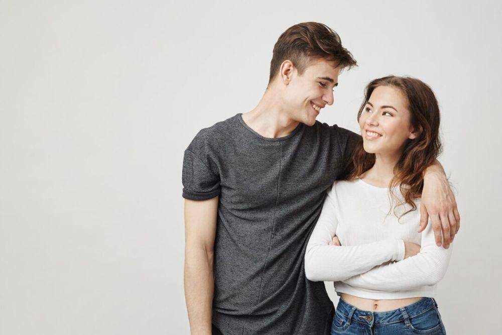 6 Cara Mengetes Mantan Masih Sayang atau Tidak, Penasaran?