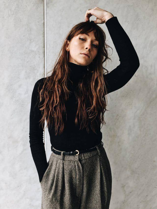 ilustrasi pakaian turtleneck