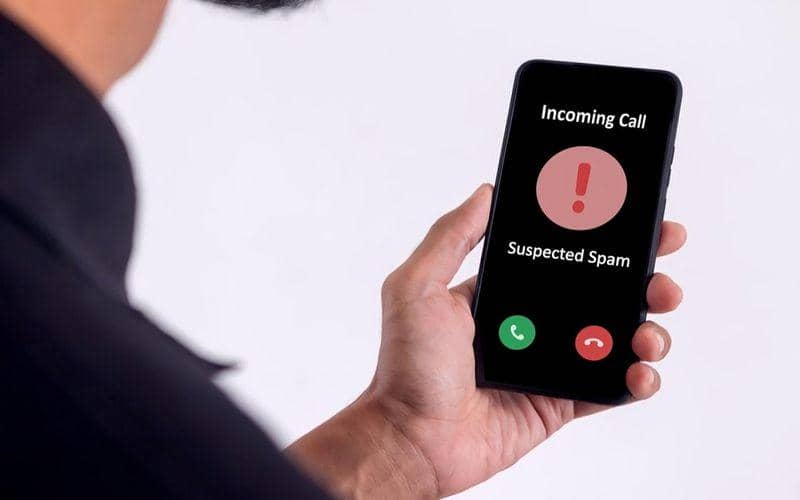 ilustrasi panggilan spam (freepik.com/fadfebrian)