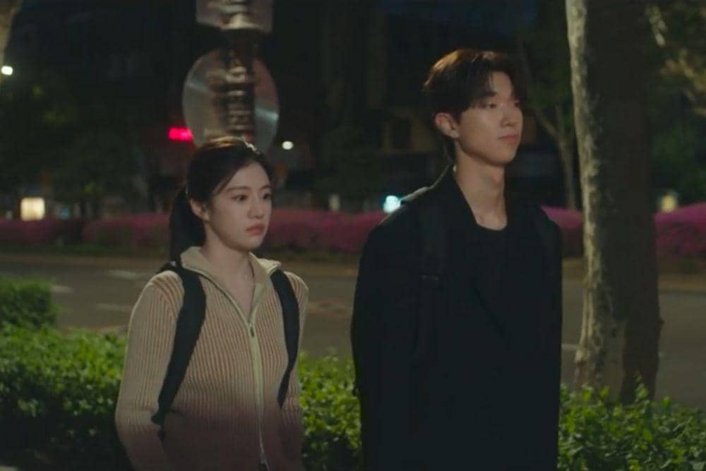 Love Line di Resident Playbook