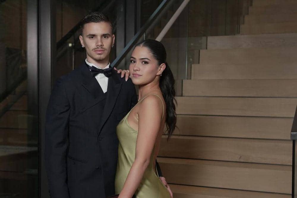 Romeo Beckham dan Kim Turnbull