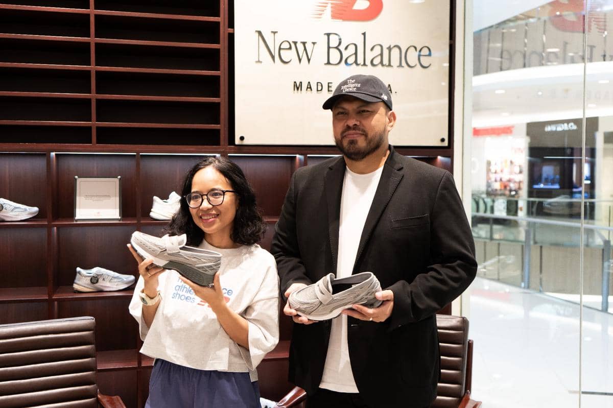 Foto 5. New Balance 1906 Loafers laris diburu pada pre-sale pertamanya kemarin (9-5) di New Balance Senayan City. Official launch berikutnya akan digelar pada 14 Mei di Senayan City, PIM, dan Grand Indonesia..jpg