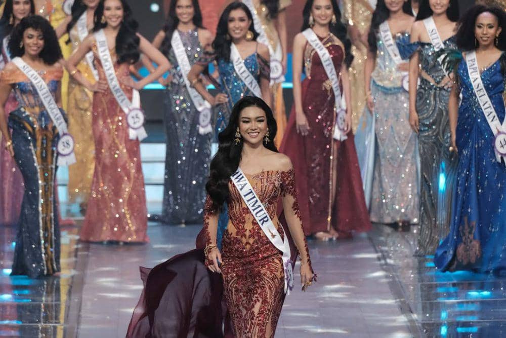 Puteri Indonesia 2025 Firsta Yufi Resmi Berlaga di Miss Supranational (Instagram.com/officialputeriindonesia)