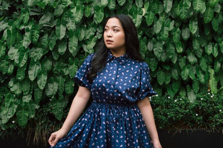 7 Gaya Manis Bernadya di Berbagai Momen, Penyanyi Muda yang Lagi Viral
