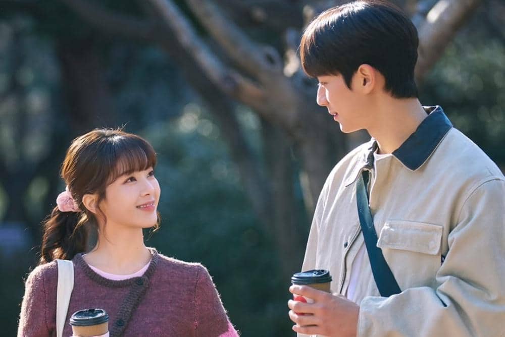 바니열 오늘부터 캠퍼스 커플 1일 근데 헛소문에 똥차 전남친의 급습까지!#바니와오빠들금토 밤 9시 50분 방송#노정의 #이채민 #조준영 #김현진 #홍민기#바니 #청춘 #로맨스 #mbcdrama #MBC #crushology101 (2).jpg