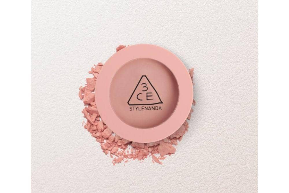 rekomendasi blush on warna peach