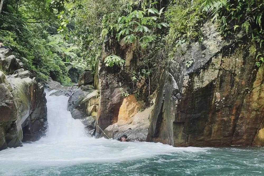 Curug Cibaliung.jpg