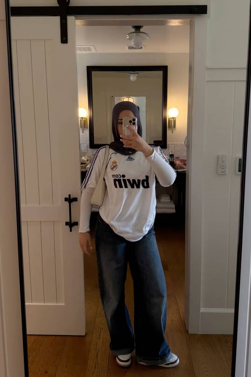 Baggy Jeans dan Jersey