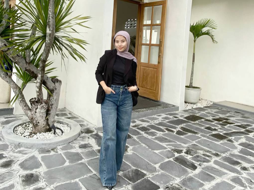 Baggy Jeans dan Blazer