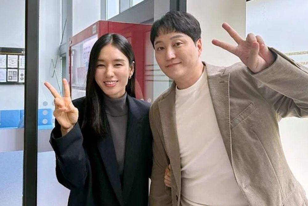 Pasangan di drama Resident Playbook