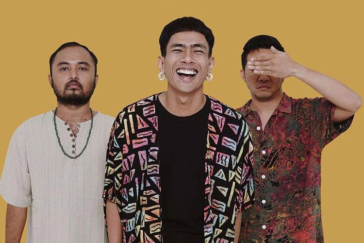 Lirik lagu mangu fourtwnty popbela