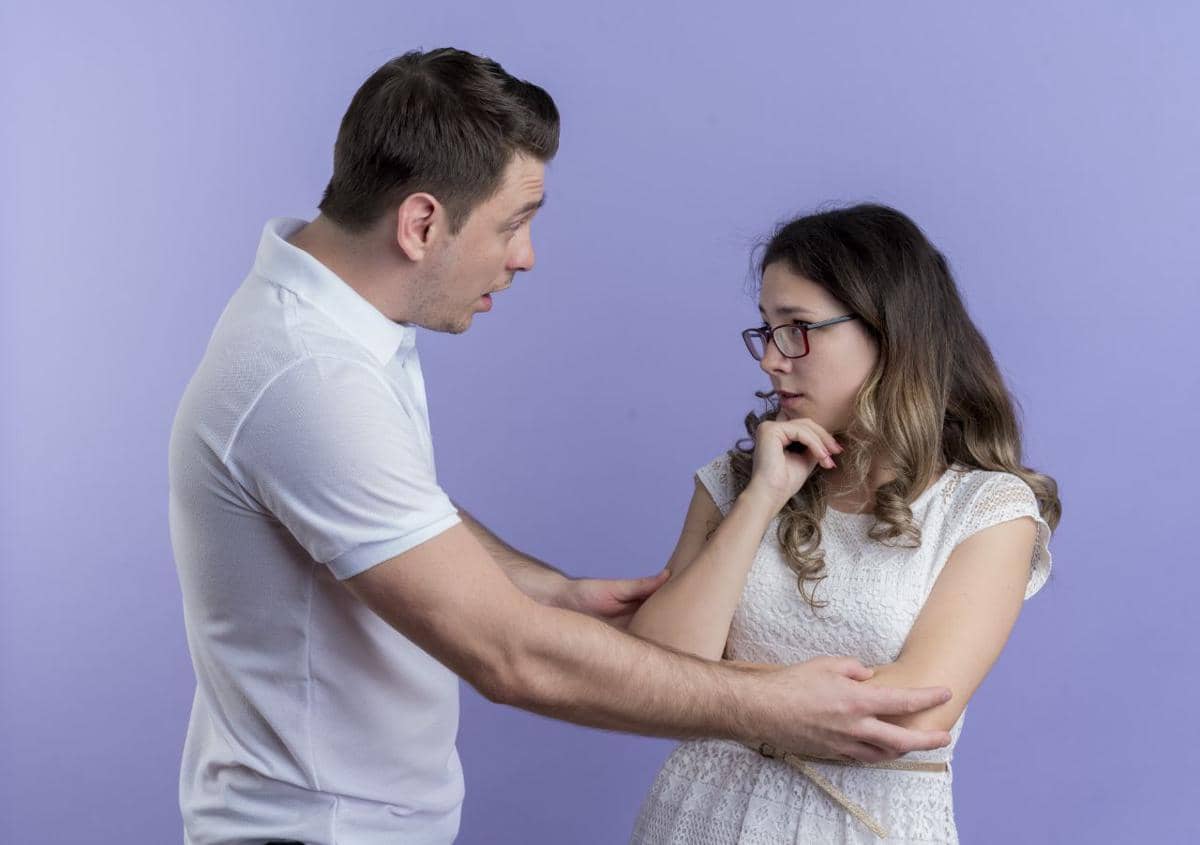 ciri suami cuek tapi sayang istri