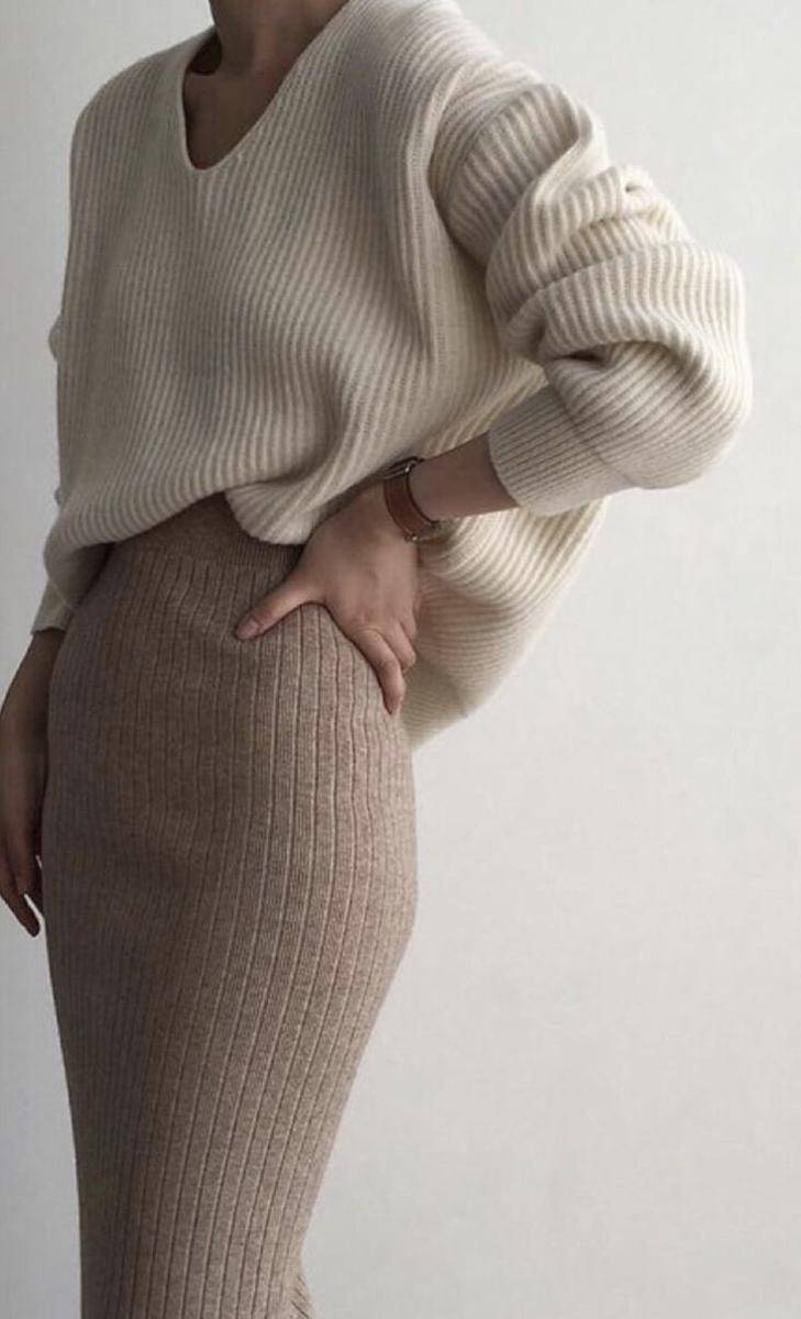 Rok Span Rajut Coklat dan Sweater V-Neck