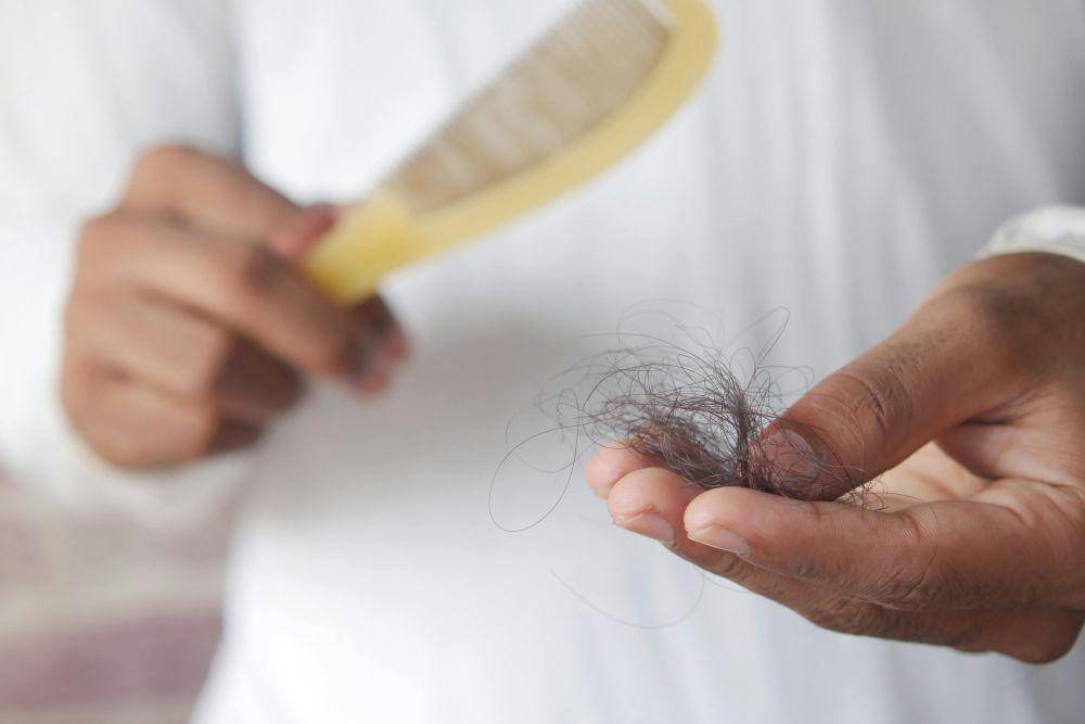 cara mengatasi rambut rontok parah