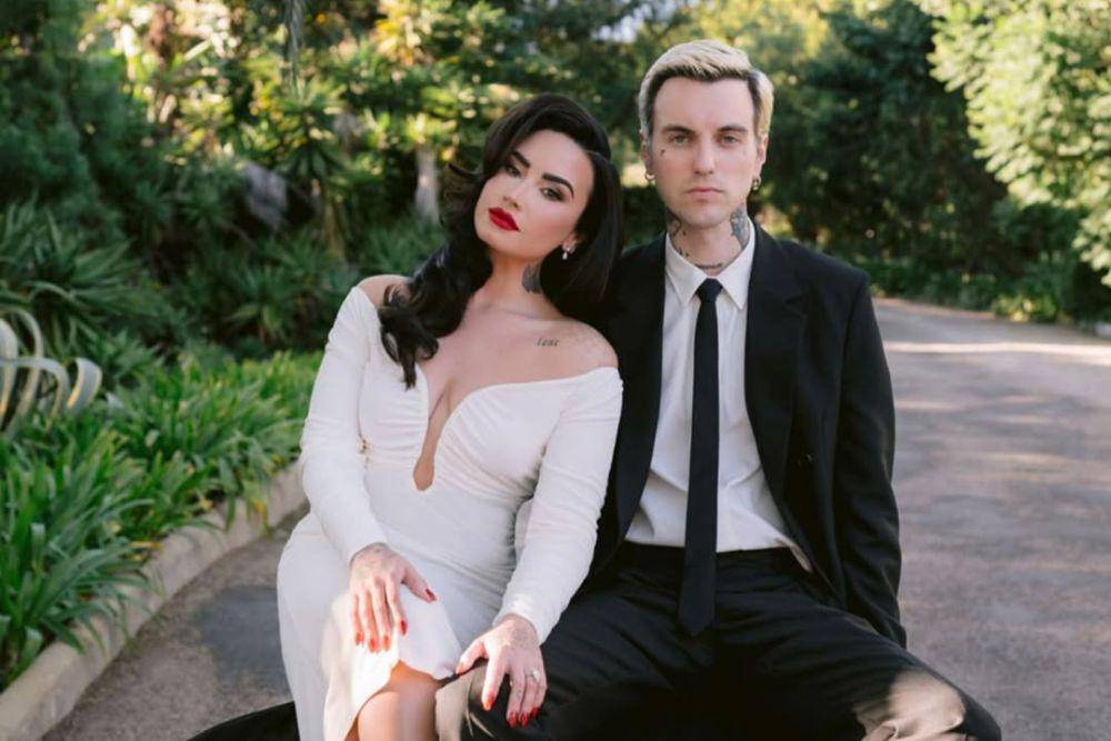 Demi Lovato dan Jordan Lutes menikah 