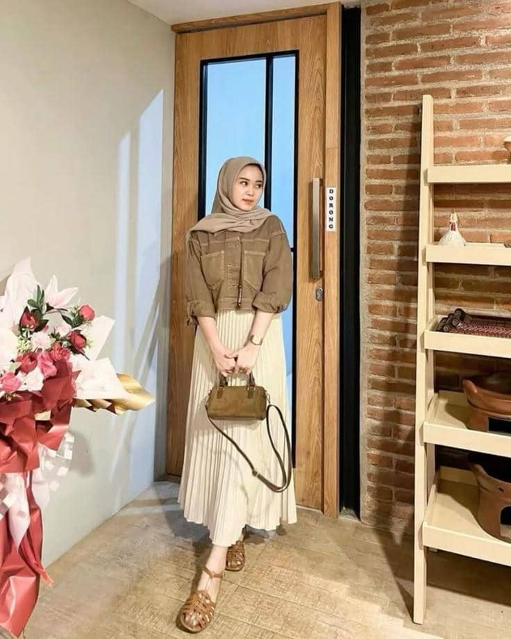 OOTD hijab untuk wanita bertubuh tinggi