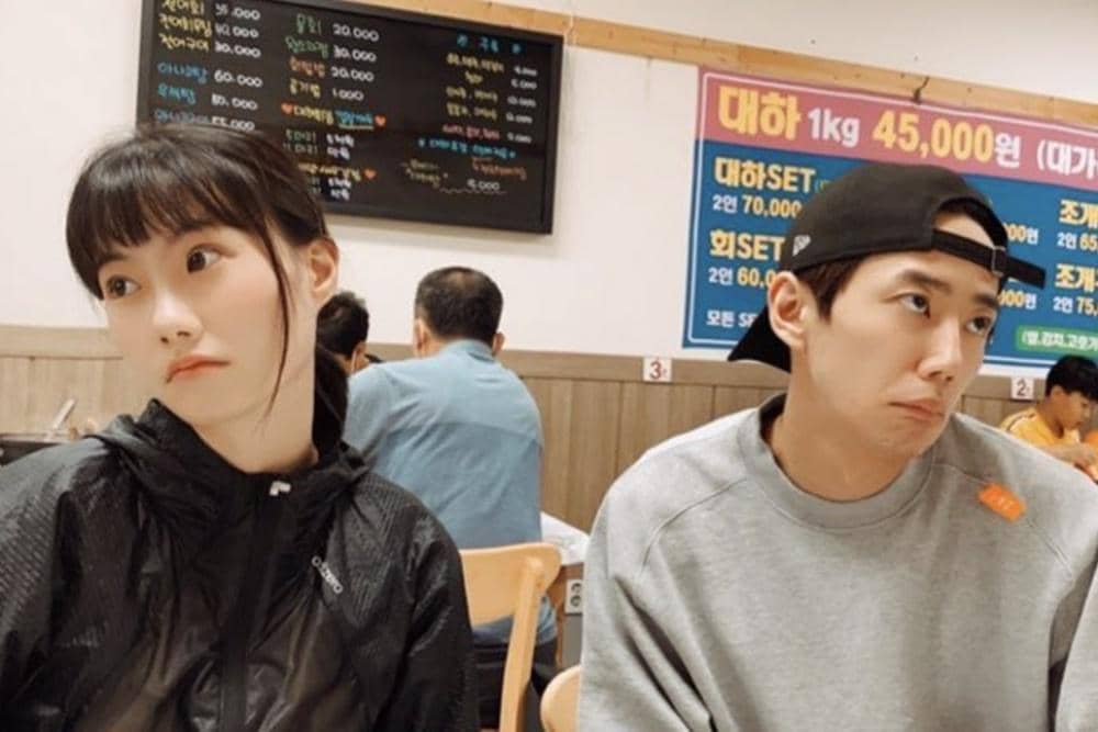 5 Fakta Keluarga Lee Jun Young, Family Man Banget! | POPBELA.com