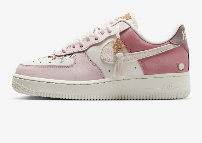 Nike Air Force 1 '07