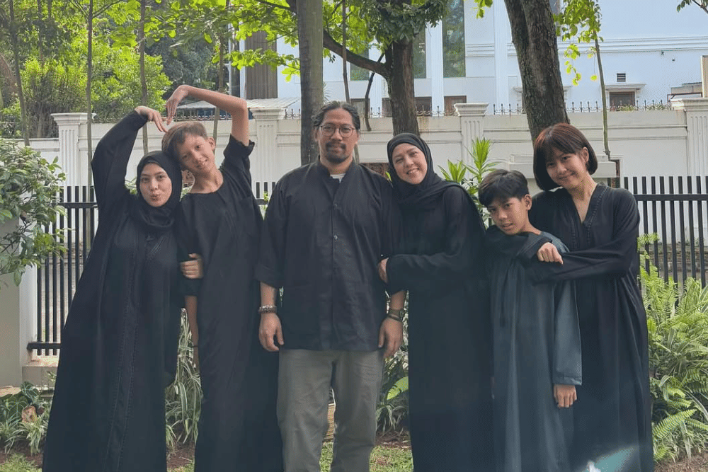 instagram.com/mrssaladin