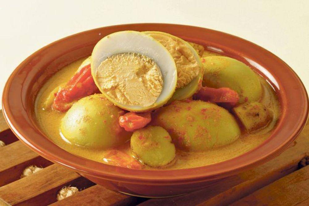 Gulai telur bebek
