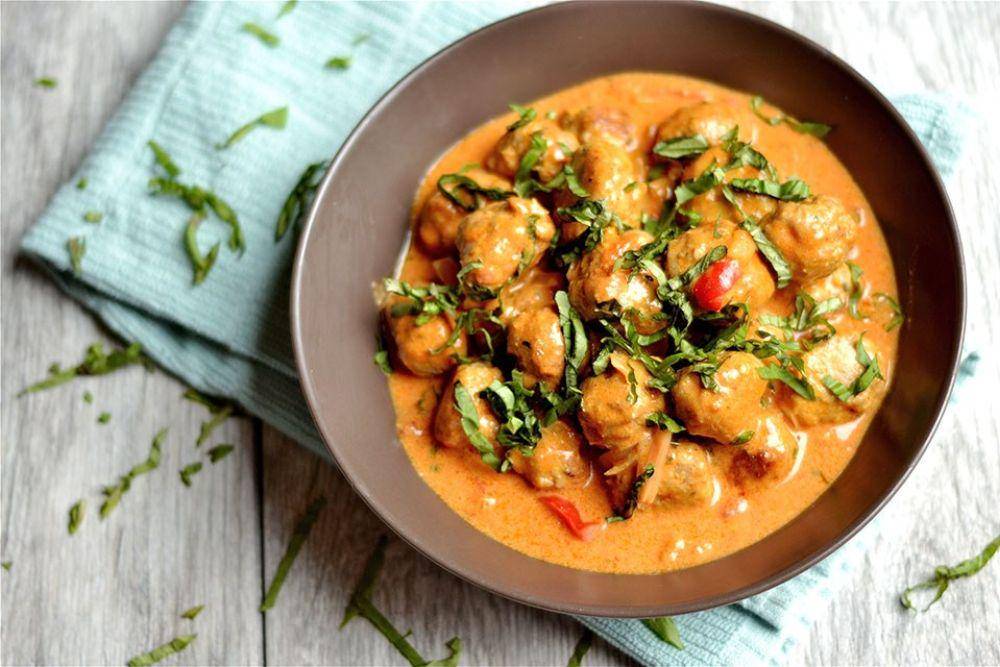 Curry meatballs