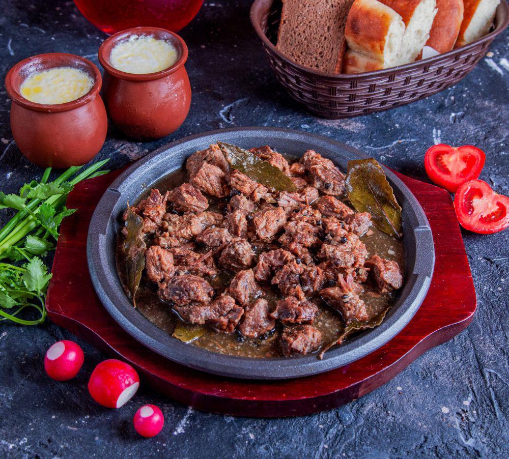 Ilustrasi rendang daging sapi (freepik.com/freepik)