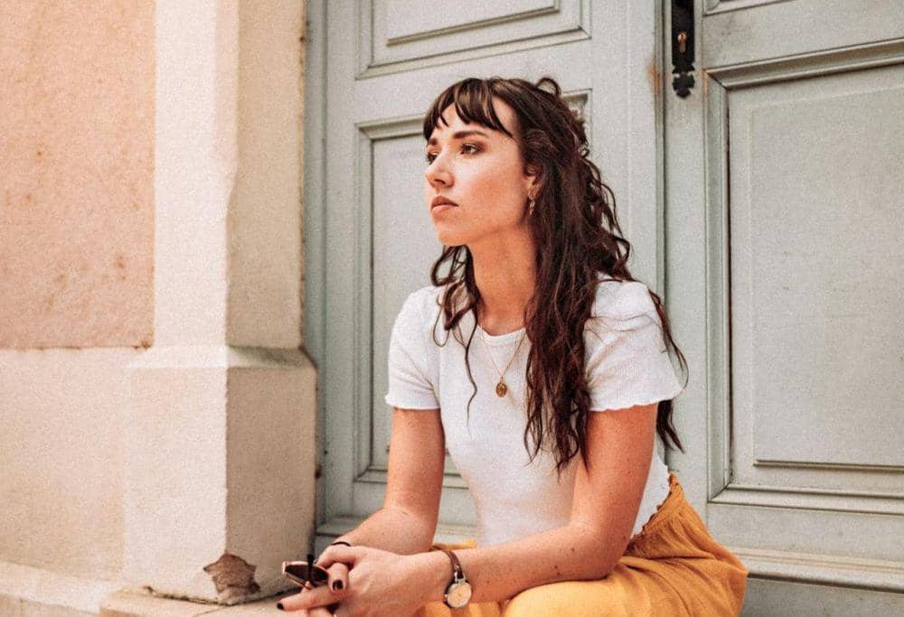 Ilustrasi merenung (pexels.com/Photo by Luca Nardone)