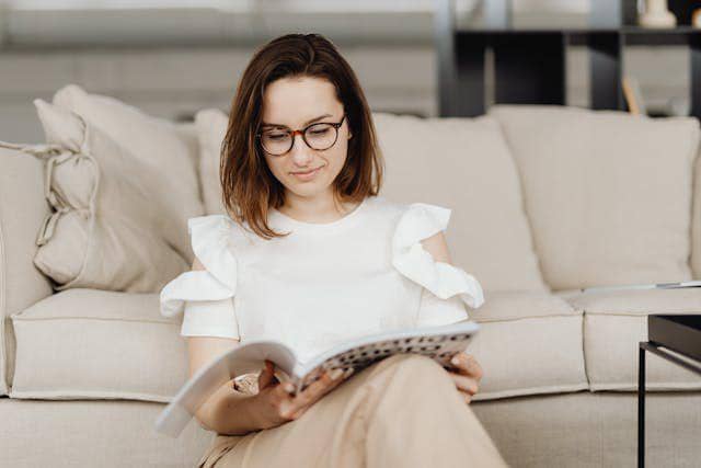 Ilustrasi seorang wanita (Pexels.com/Photo By: Kaboompics.com)