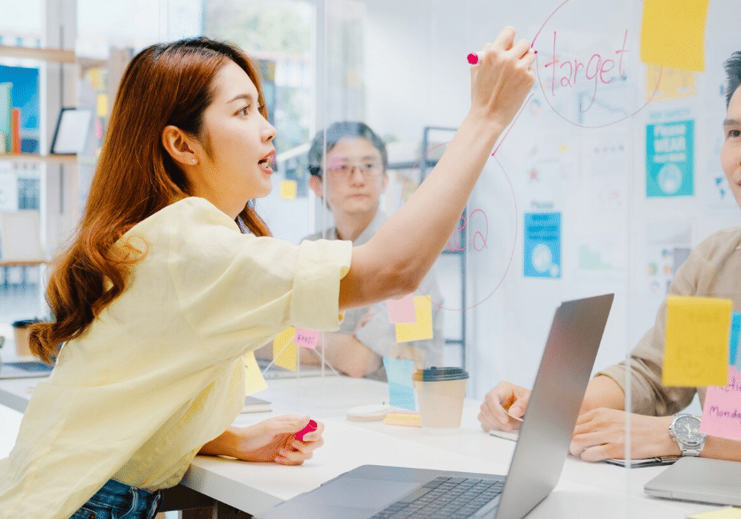 ilustrasi berinisiatif (freepik.com/tirachardz)