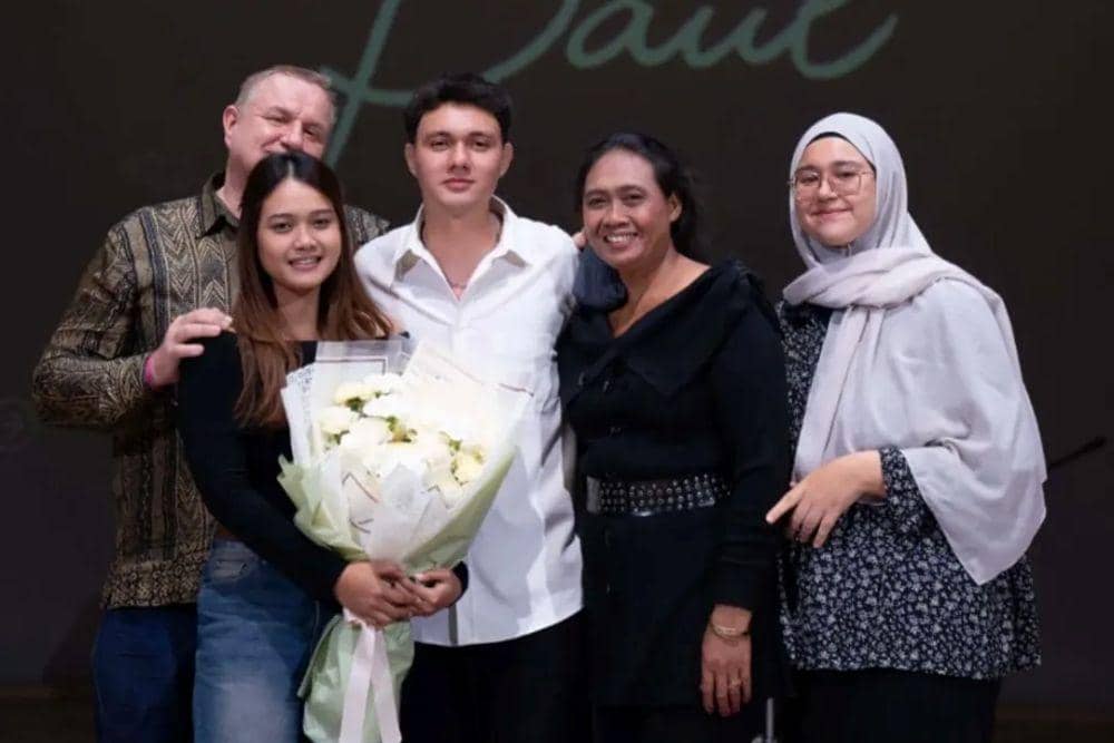 Fakta keluarga Nyoman Paul