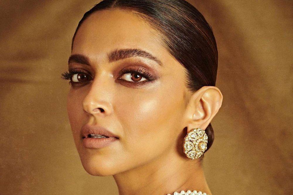 7 Rekomendasi Foundation Terbaik untuk Kulit Olive, Matte dan Dewy
