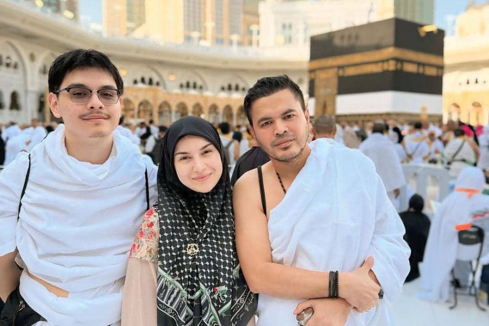 Pasangan Artis Indonesia yang Ibadah Haji di Tahun 2025