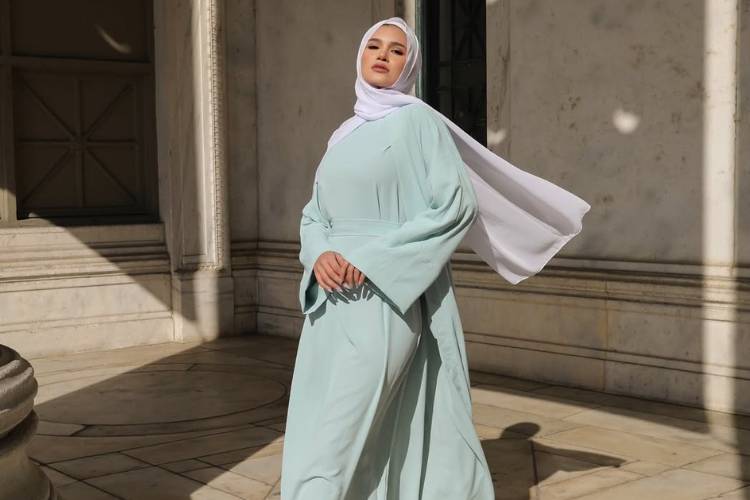 Cover Abaya Modern - instagram.comniswafashion.png
