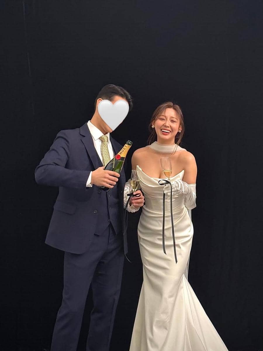 _I’m diving into you Who said I don’t need a man! I NEED A MAN!.jpg