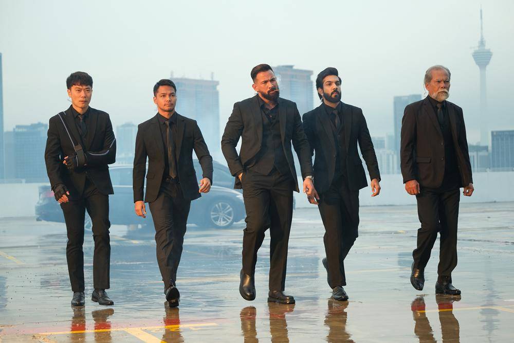 10 Fakta Seru Blood Brothers: Bara Naga, Film Aksi Malaysia! 