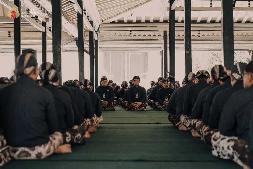 larangan malam satu suro