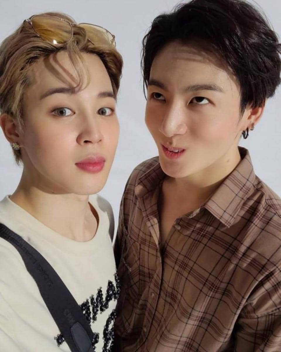 o-img-23416-potret-kedekatan-jimin-dan-jungkook-twitteratbts-twt.jpg