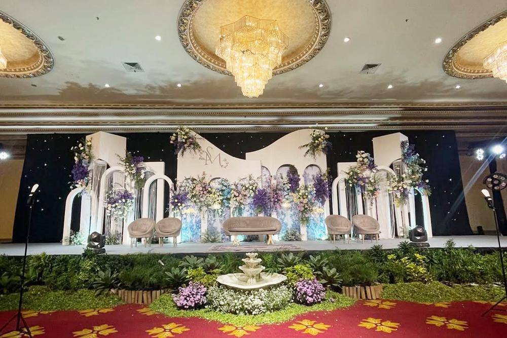 Ballroom Golden City (instagram.com/@ballroom_goldencity)